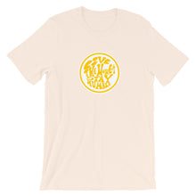 #25 live the moment Gold (Short-Sleeve Unisex T-Shirt)